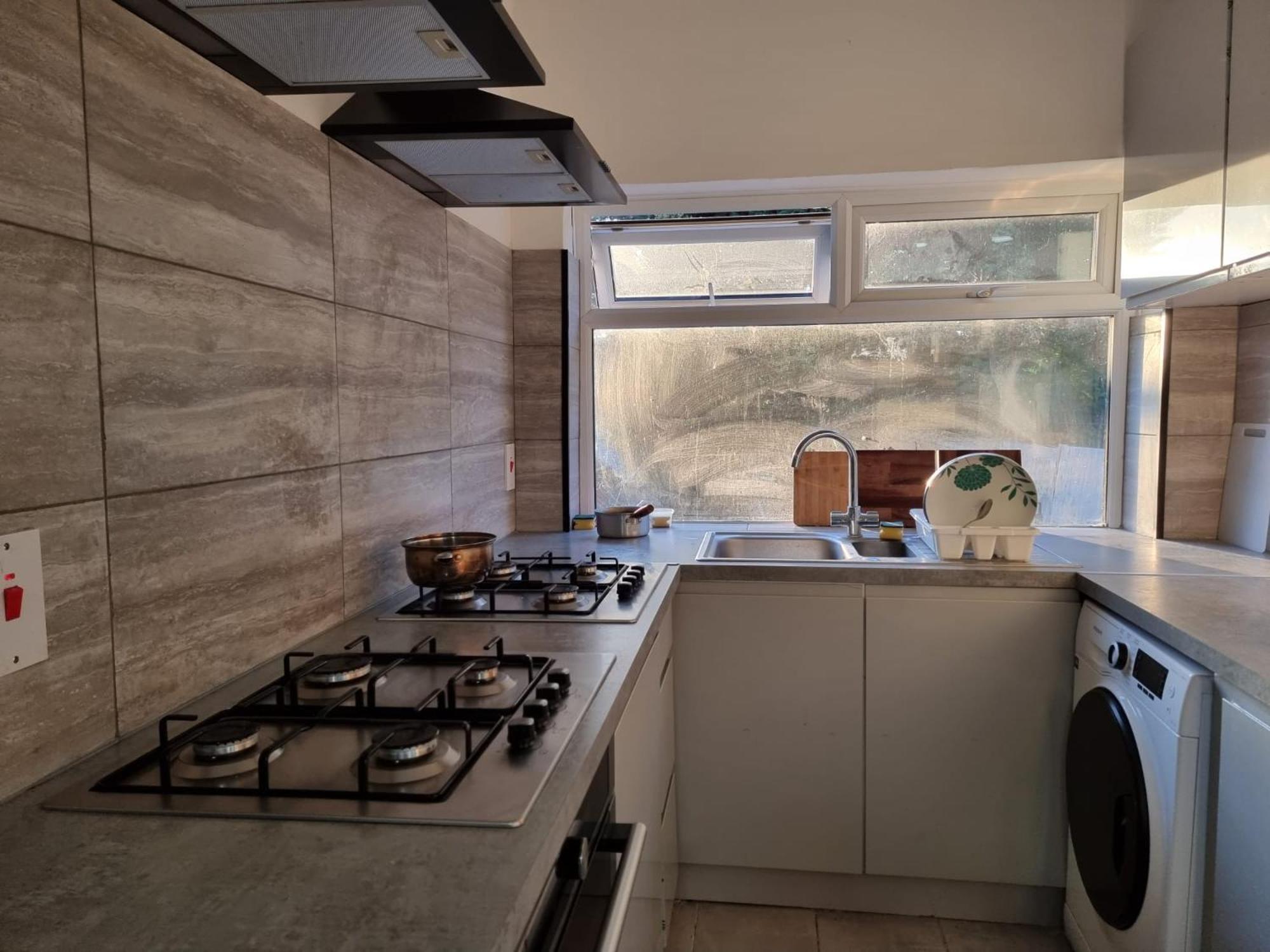 Easy Rooms, London Luton Airport -24 Hour Check-In Exterior foto